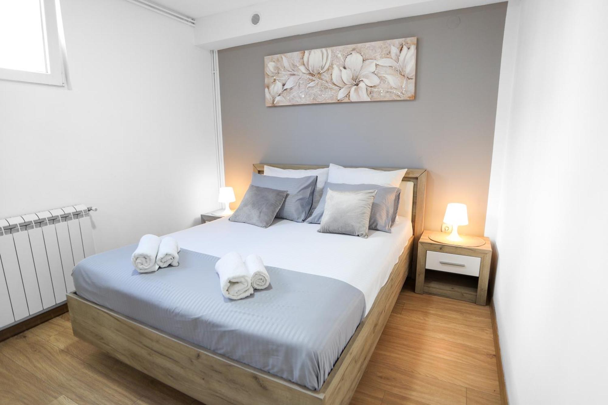 Airport Stay Apartments Surčin Εξωτερικό φωτογραφία